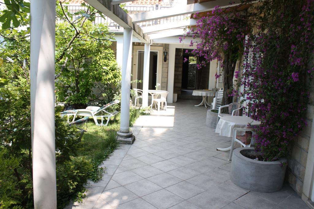 Guest House Saga Herceg Novi Rum bild