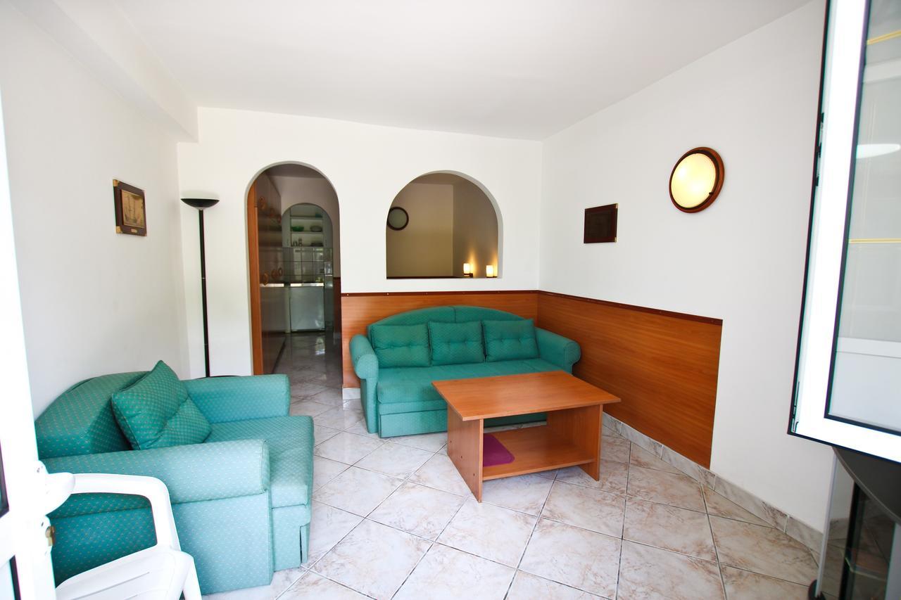 Guest House Saga Herceg Novi Exteriör bild